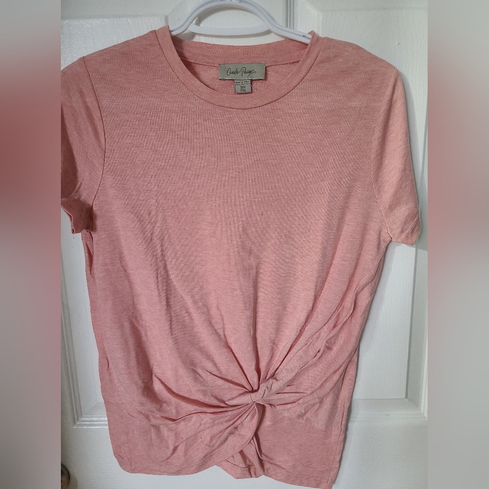 Charlie Paige Tee with bottom knot